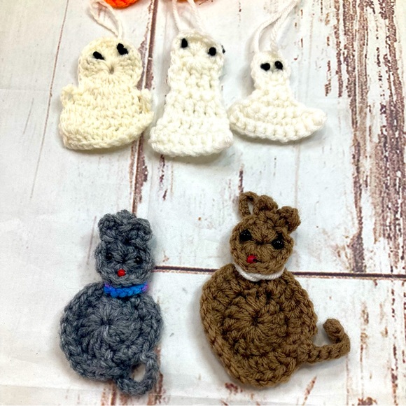 Hand Knit Halloween Ornaments Decorations - Picture 3 of 10